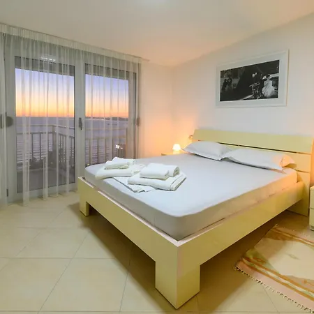 Sunny Hill Apartman Vlora